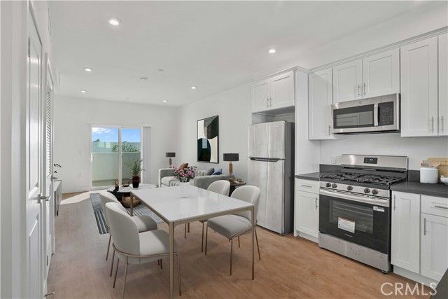 8750 Sepulveda Boulevard 406, North Hills (los Angeles), CA 91343