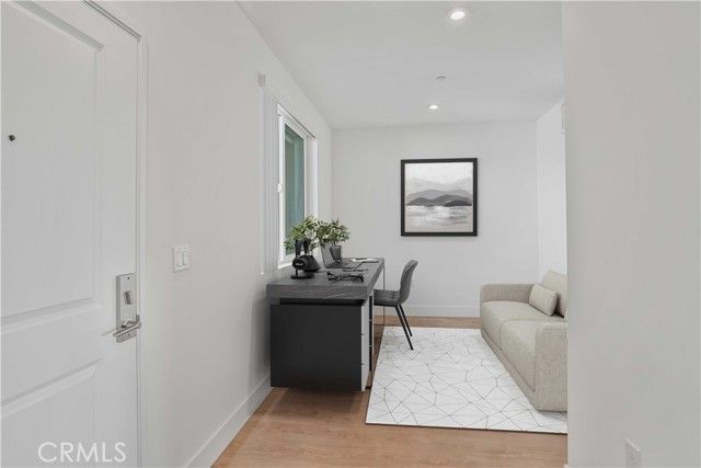8750 Sepulveda Boulevard 406, North Hills (los Angeles), CA 91343