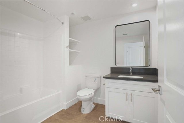 8750 Sepulveda Boulevard 406, North Hills (los Angeles), CA 91343
