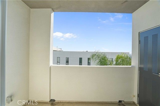 8750 Sepulveda Boulevard 406, North Hills (los Angeles), CA 91343