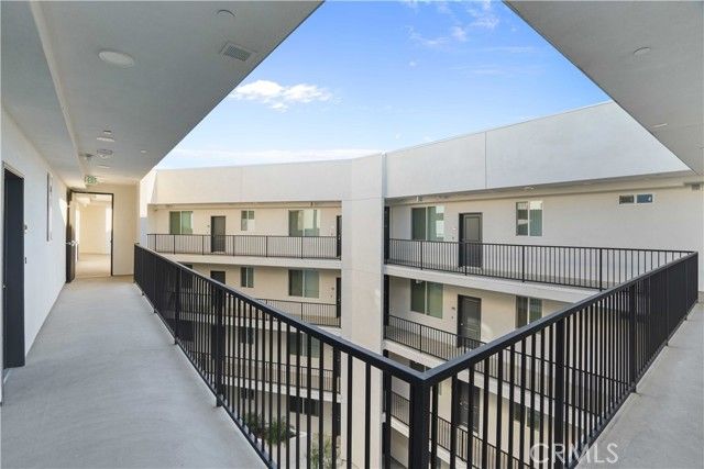 8750 Sepulveda Boulevard 406, North Hills (los Angeles), CA 91343