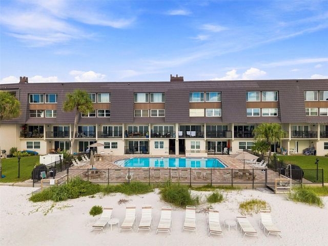 60 GULF BOULEVARD 402, Indian Rocks Beach, FL 33785