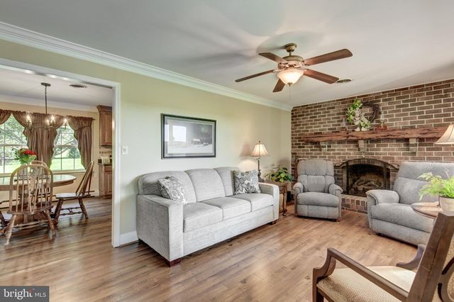 4818 HOFFMANVILLE RD, Millers, MD 21102