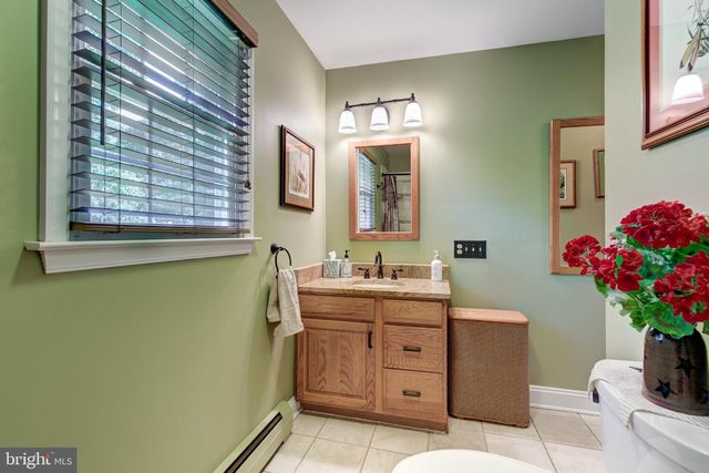 4818 HOFFMANVILLE RD, Millers, MD 21102