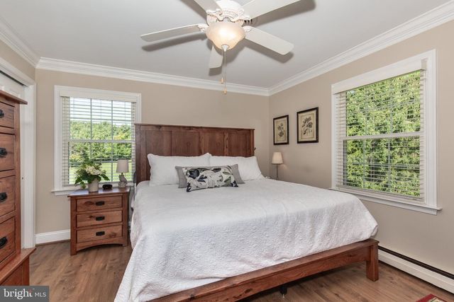 4818 HOFFMANVILLE RD, Millers, MD 21102
