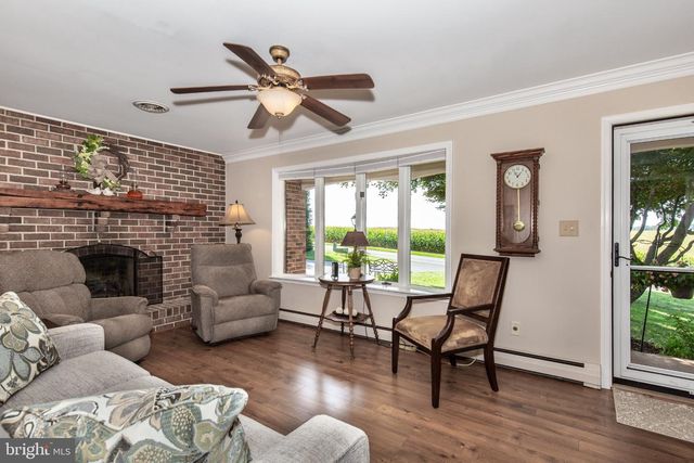 4818 HOFFMANVILLE RD, Millers, MD 21102