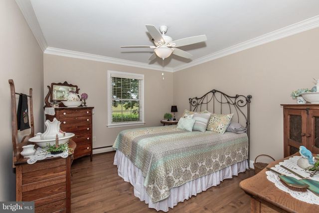 4818 HOFFMANVILLE RD, Millers, MD 21102