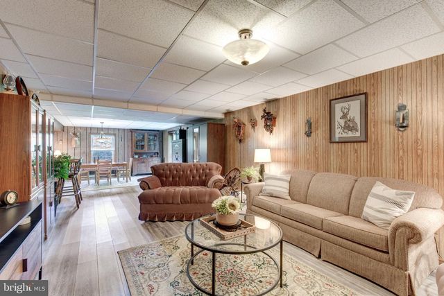 4818 HOFFMANVILLE RD, Millers, MD 21102