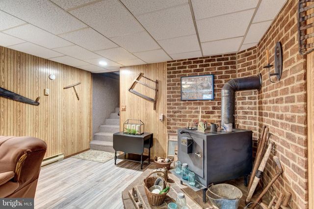 4818 HOFFMANVILLE RD, Millers, MD 21102