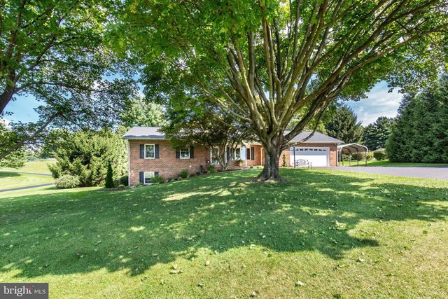 4818 HOFFMANVILLE RD, Millers, MD 21102