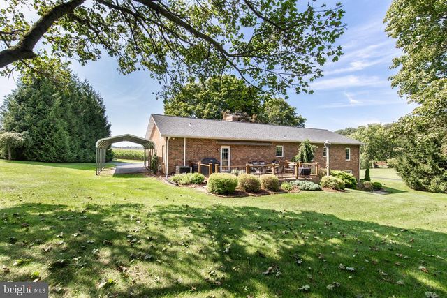 4818 HOFFMANVILLE RD, Millers, MD 21102