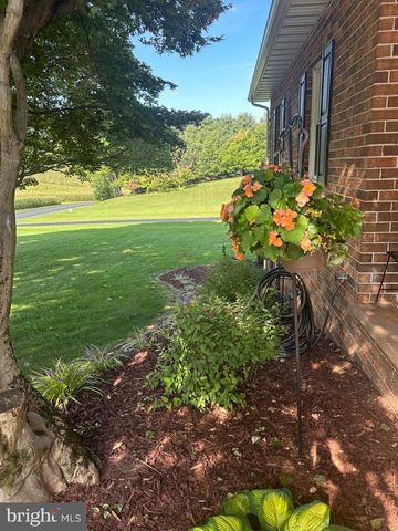 4818 HOFFMANVILLE RD, Millers, MD 21102