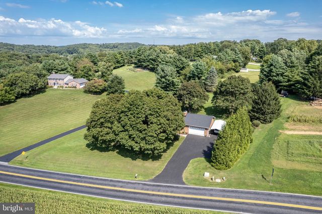 4818 HOFFMANVILLE RD, Millers, MD 21102