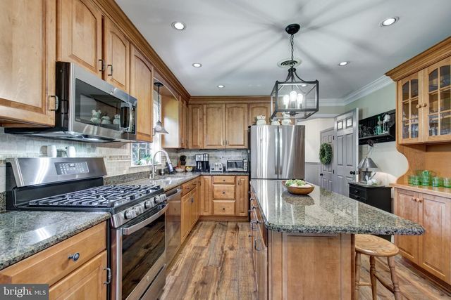 4818 HOFFMANVILLE RD, Millers, MD 21102