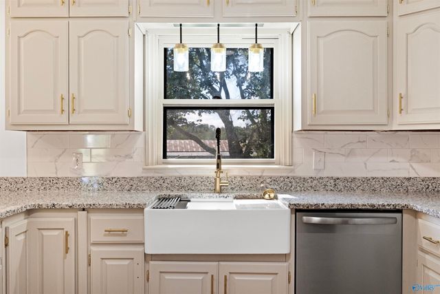 405 Alabama Highway 179, Boaz, AL 35957