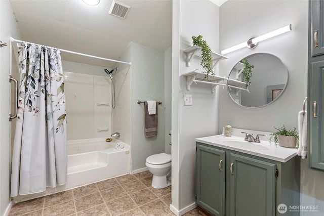 3064 Deep Well Lane NW, Seabeck, WA 98380