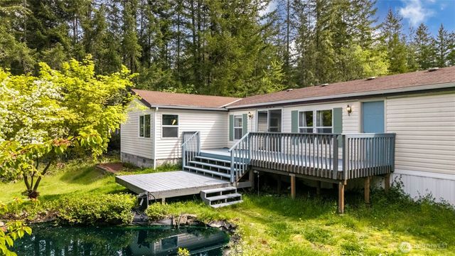 3064 Deep Well Lane NW, Seabeck, WA 98380
