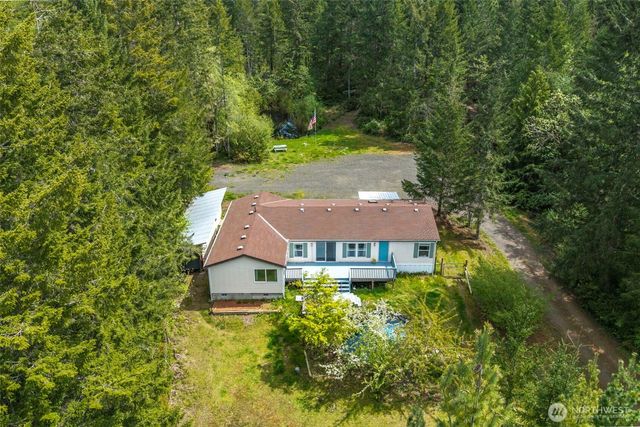 3064 Deep Well Lane NW, Seabeck, WA 98380