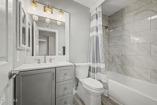 139 E HEATHER Avenue, Gilbert, AZ 85234