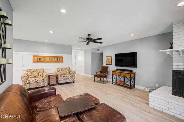 139 E HEATHER Avenue, Gilbert, AZ 85234