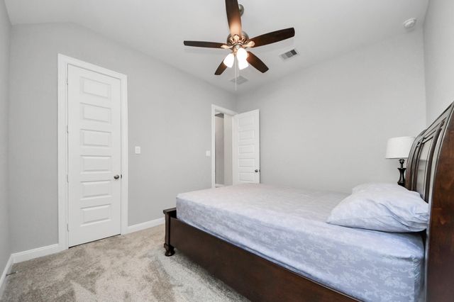 4916 Autumn Hills Trail, Pearland, TX 77584