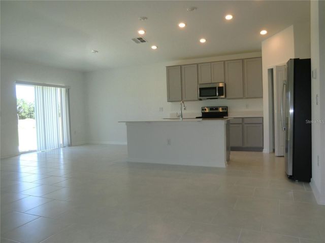 317 LOCH COURT, Davenport, FL 33837