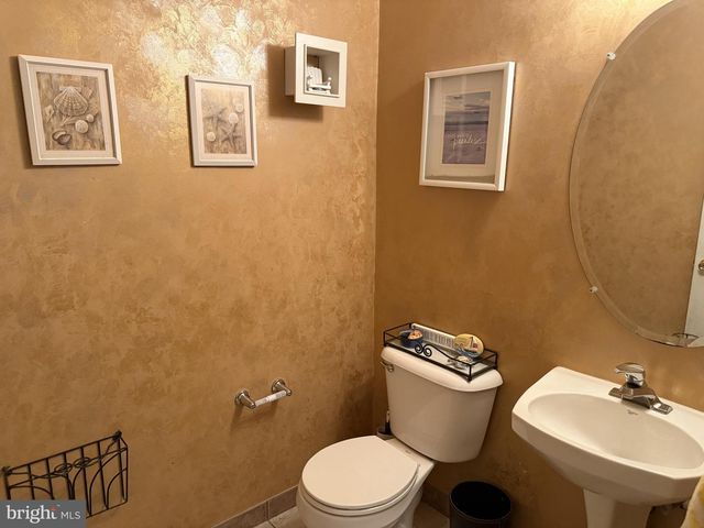 135 JUNIPER LANE, Swedesboro, NJ 08085