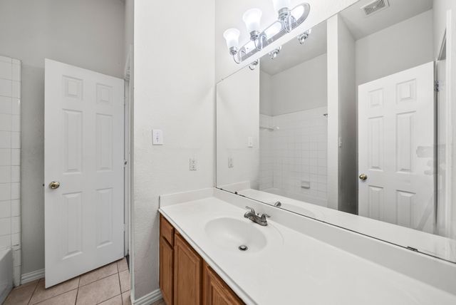 6507 Watch Hill Court, Arlington, TX 76002