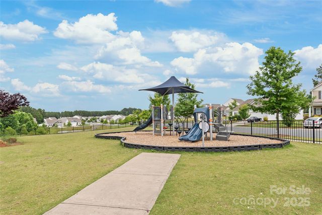 2340 Lanza Drive, Charlotte, NC 28215