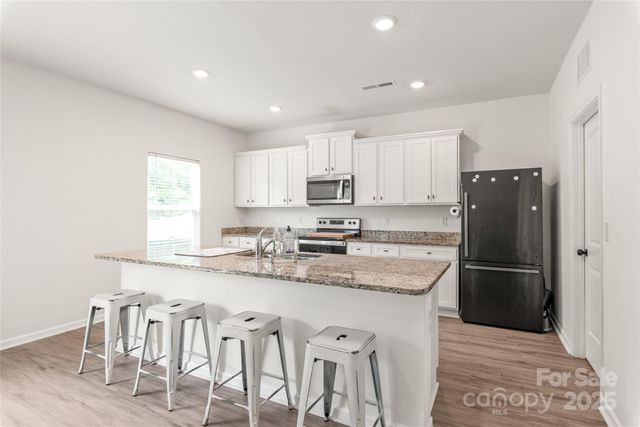 2340 Lanza Drive, Charlotte, NC 28215