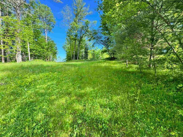 000 Slate Ledge Road, Littleton, NH 03561