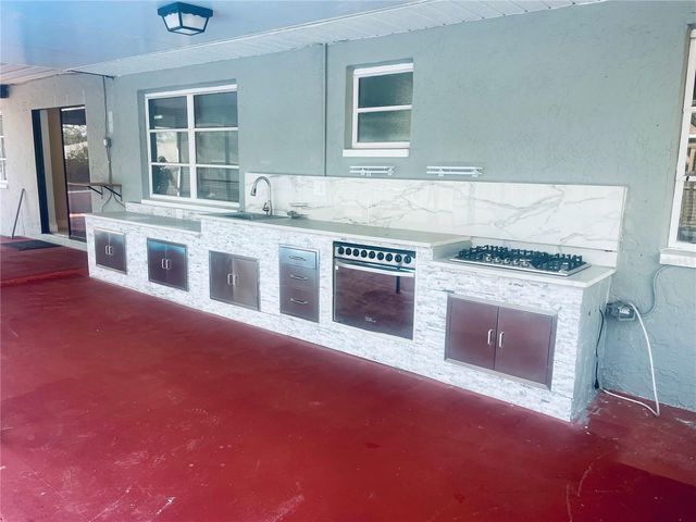 11010 SALT TREE DRIVE, Port Richey, FL 34668