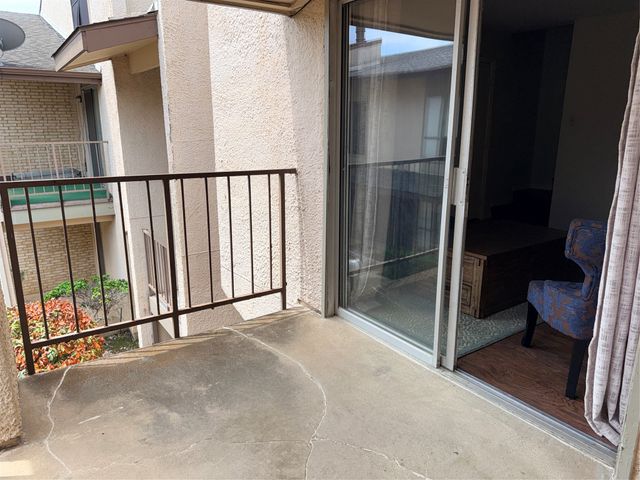 12818 Midway Road 2078, Dallas, TX 75244