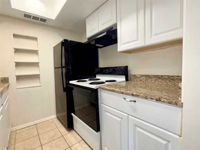 12818 Midway Road 2078, Dallas, TX 75244