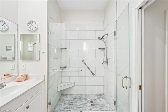 7859 Sanctuary CIR 2, Naples, FL 34104
