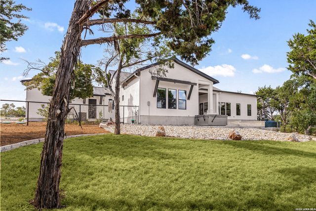 576 ROSEMARY RIDGE DR, Bulverde, TX 78163