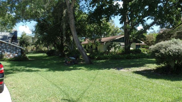 8057 DELAWARE DRIVE, Weeki Wachee, FL 34607