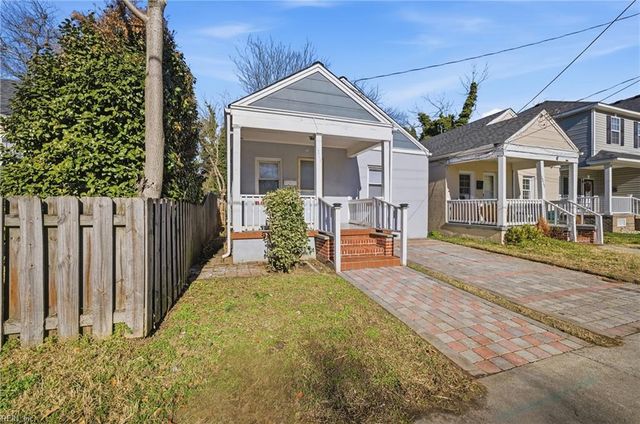 1215 26th ST, Newport News, VA 23607