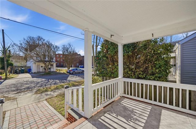 1215 26th ST, Newport News, VA 23607