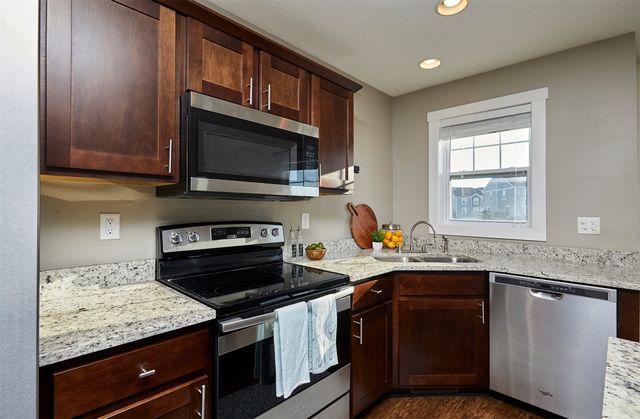 2714 NW Lois Lane, Ankeny, IA 50023