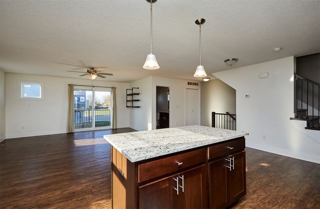 2714 NW Lois Lane, Ankeny, IA 50023