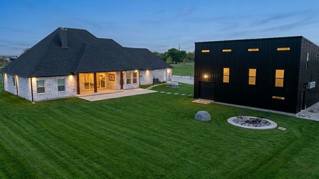 11979 Chisum Road, Sanger, TX 76266