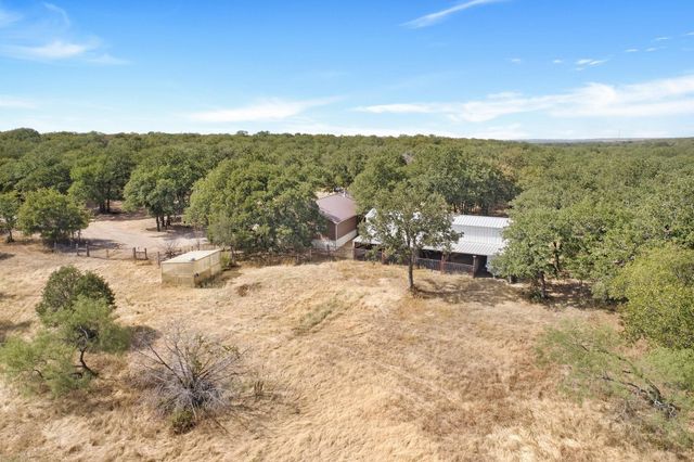282 Montgomery Road 2, Mineral Wells, TX 76067