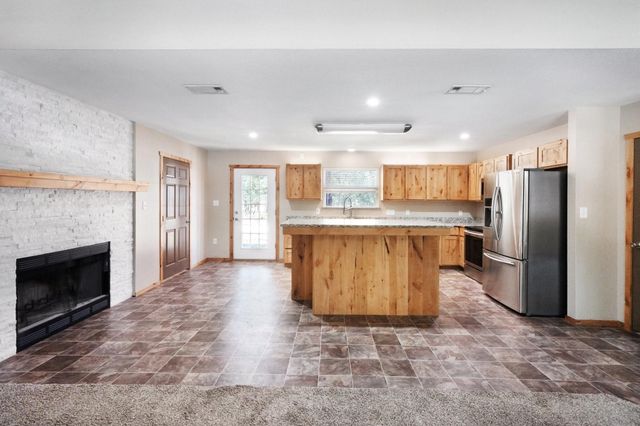 282 Montgomery Road 2, Mineral Wells, TX 76067