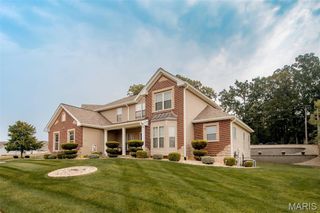 1528 Hibernation Hollow, Wentzville, MO 63385