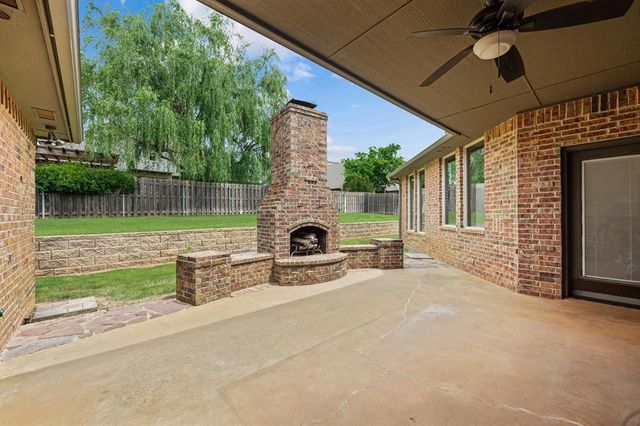 525 Celtic Court, Edmond, OK 73025