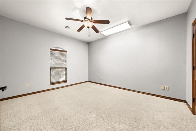 525 Celtic Court, Edmond, OK 73025