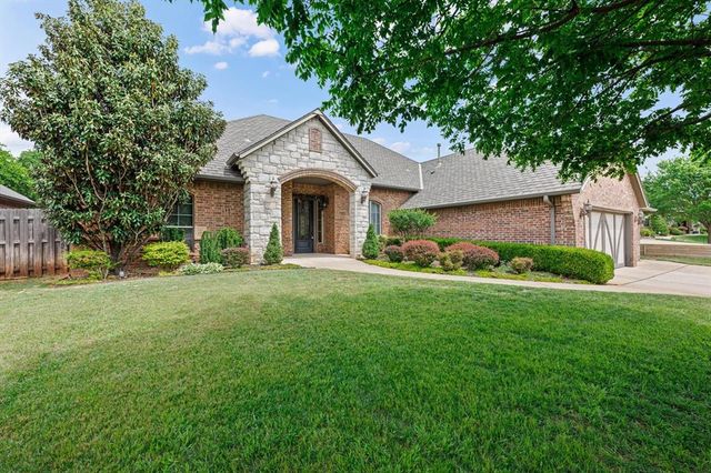 525 Celtic Court, Edmond, OK 73025