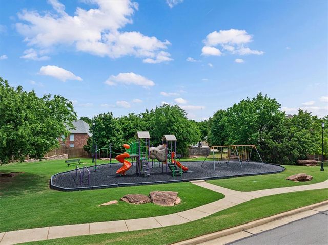 525 Celtic Court, Edmond, OK 73025