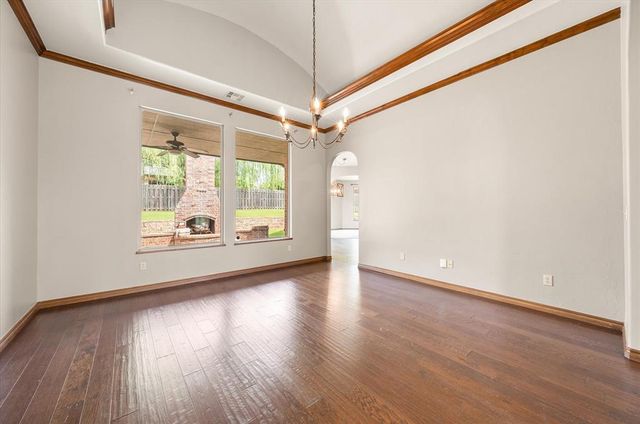 525 Celtic Court, Edmond, OK 73025
